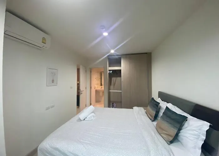 Cozy With Free Wi-fi Netflix Near Bts Onnut Bangkok