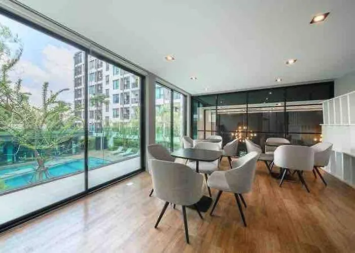 Cozy With Free Wi-fi Netflix Near Bts Onnut Bangkok